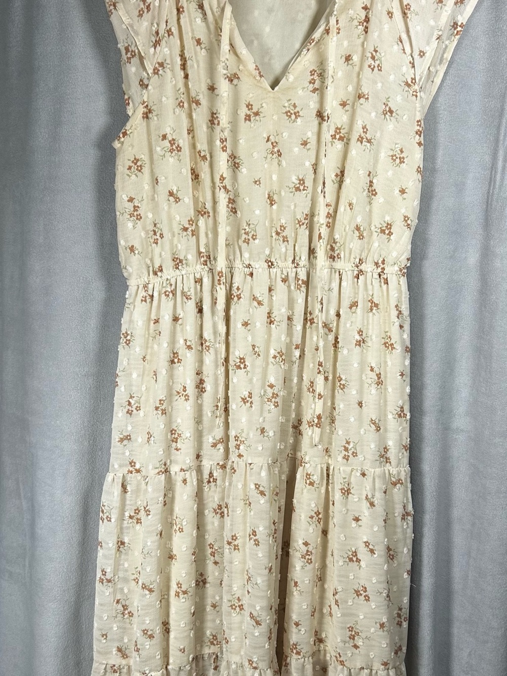 Moon River Cream Floral Tiered Maxi Dress
